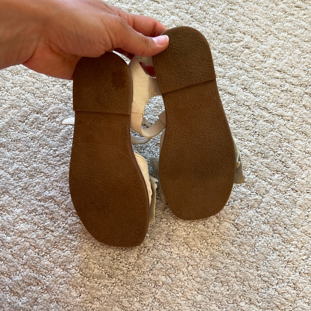 Zara sandals size 12 1/2 leather - Picture 4 of 5